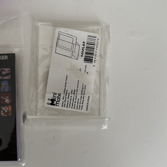 Fujifilm mini instant camera. Great condition - Picture 7 of 10